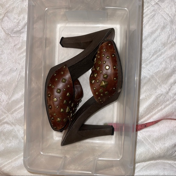 New massimo Brazil heels brown with studs size 9 - Picture 4 of 6